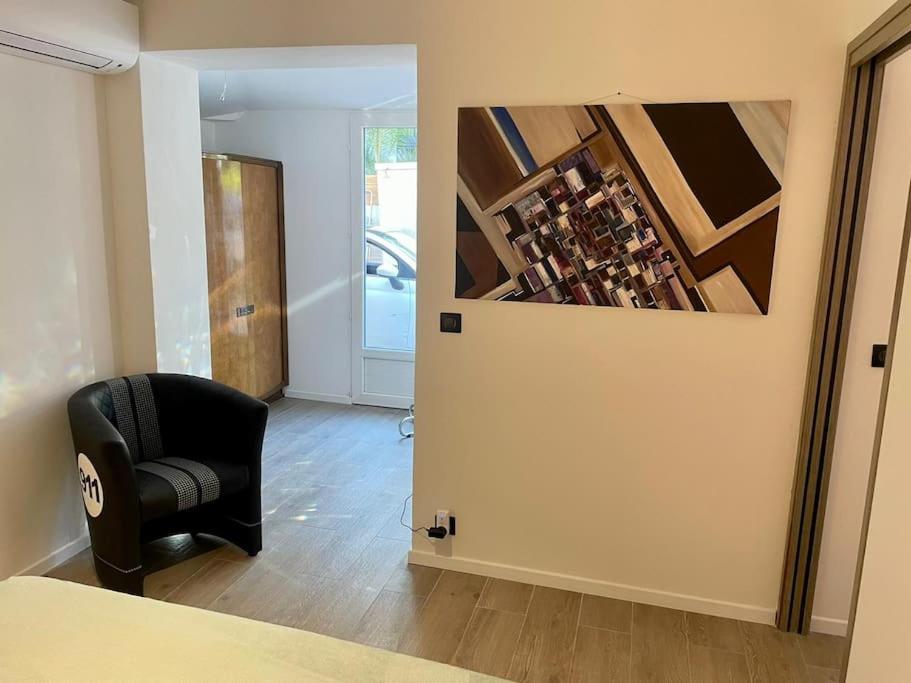סן טרופז Superbe Appartement Pres De La Plage Et Du Centre Ville מראה חיצוני תמונה